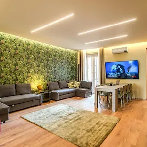 Downtown Srl - Cinque Terre Euphoria Apartment La Spezia